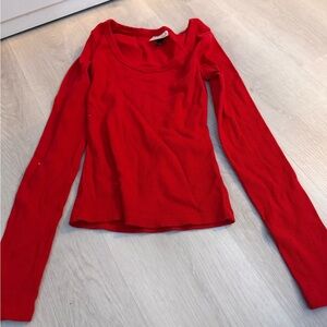 Universal Thread Vibrant Red Top